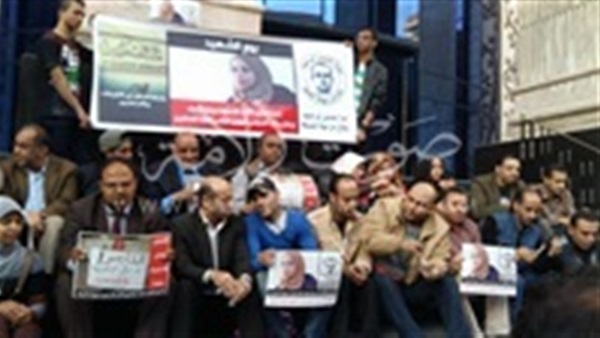 بالصور..«الصحفيين» تنظم وقفة لإحياء ذكرى«ميادة أشرف» 