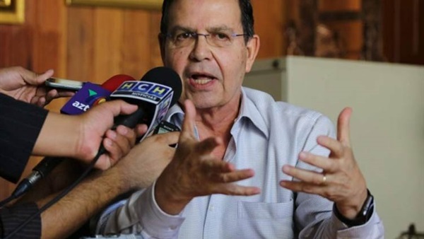 الرئيس السابق لهندوراس يعترف بتقاضيه رشاوى في فضيحة «فيفا»