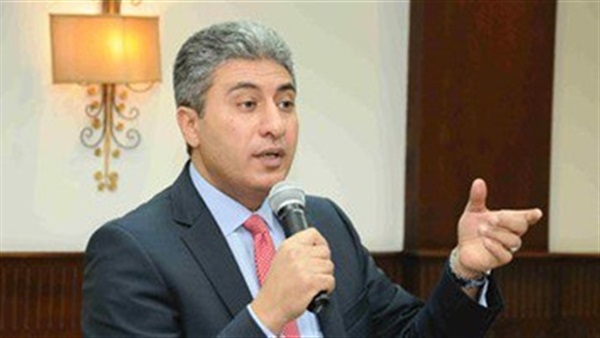 قبرص تنشر قوات مكافحة الإرهاب بمطار لارنكا بعد وصول الطائرة المختطفة