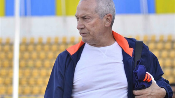 تيجانا يكشف حقيقة رحيل فيريرا عن الزمالك  