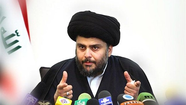 «الصدر» يهدد رئيس وزراء العراق بإقالته من منصبه