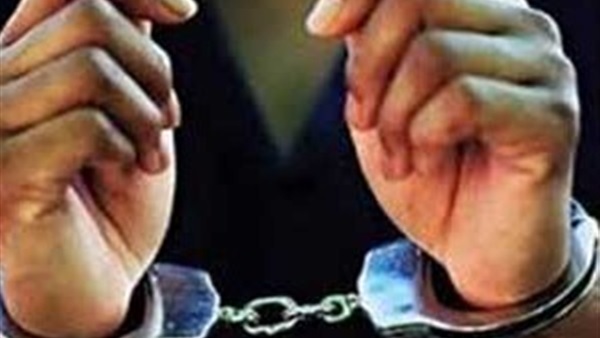 ضبط متهمين في سطو مسلح على سيارة شركة مواد غذائية بالقليوبية