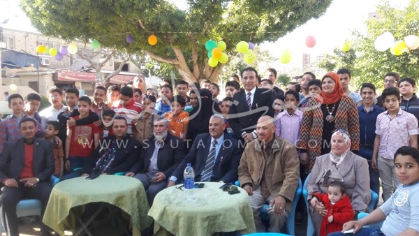 بالصور.. «التجريبية الحديثة» تحتفل بيوم اليتيم بالفيوم 
