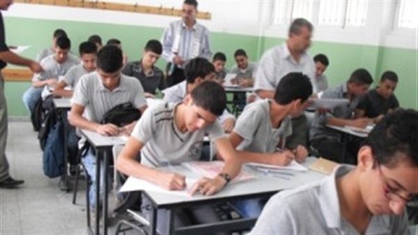 تعرف على موعد تسليم أرقام جلوس طلاب الثانوية العامة