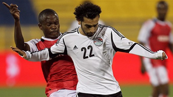 محمد صلاح ينضم لمعسكر المنتخب غدًا  