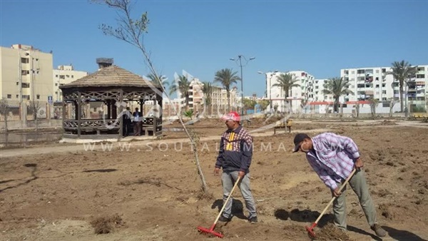 بالصور..سكرتير محافظة بورسعيد يتابع تطوير الحديقة الدولية 
