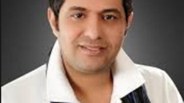 حاتم العراقى يستعد لطرح كليب «نحب لو ما نحب»