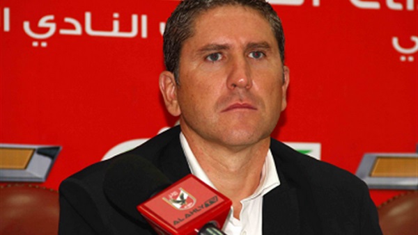 "جاريدو":الأهلي يمر بظروف صعبة.. وأرحب بالعودة مرة أخرى   