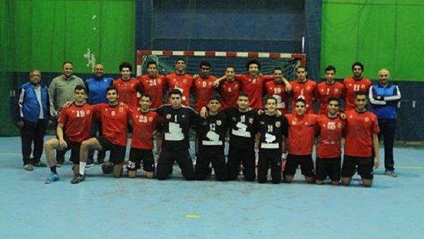 شباب الأهلي لكرة اليد يتوج بكأس مصر بفوزه على الطيران 26-25