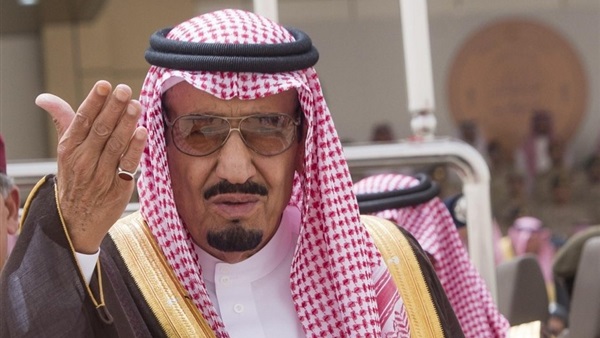 240 مسئولا سعوديا يصلون مطار القاهرة استعدادا لزيارة «سلمان»