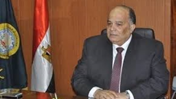 محافظ الدقهلية ينهي أزمة طلاب مدرسة اللغات التجربية     