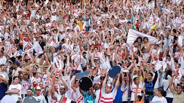 رئيس الزمالك يطالب الأمن بعدم الاحتكاك بالجماهير
