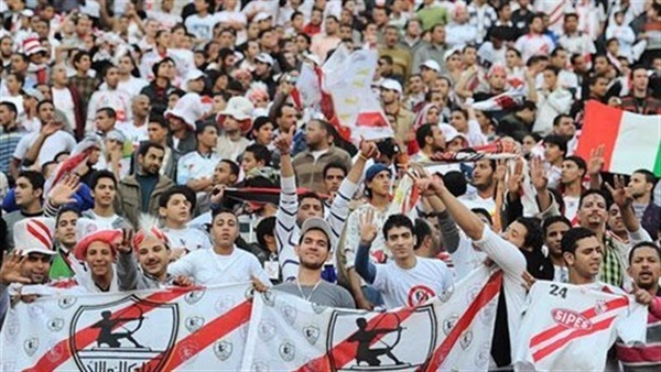 جماهير نادي الزمالك تطالب اللاعبين بالفوز على بجاية 