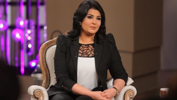اليوم.. أبطال «قبل زحمة الصيف» في ضيافة منى الشاذلي