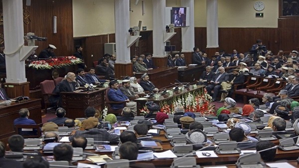 البرلمان الأفغاني يصادق على تعيين وزير الداخلية والنائب العام