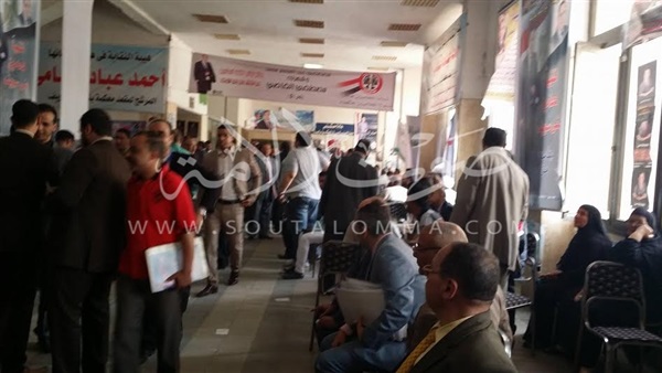 بالصور.. توافد المحاميين على انتخابات النقابه ببني سويف