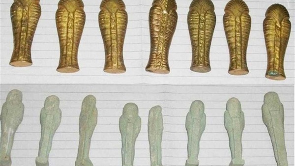 اللجنة العليا للآثار تقرر مصادرة 12 قطعة أثرية ضبطت بجمارك دمياط