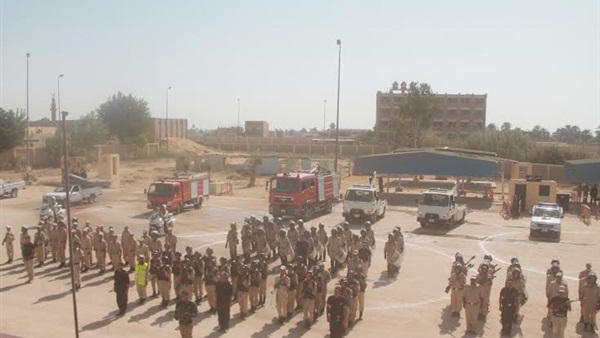 بالفيديو..محافظ الفيوم ومساعد وزير الداخلية يشهدان تدريبات قتالية لفرق الأمن    