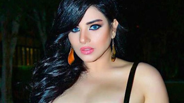 مروة نصر تفوز بجائزة أحسن مطربة شابة في 2016