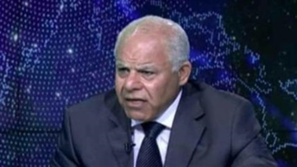 قائد الحرس الجمهوري الأسبق  ينفي تعرضه لضغوط من جهات  سيادية للانسحاب من "صحوة مصر" 