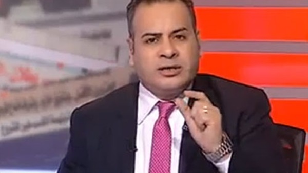 نشرة أخبار الفن للساعة العاشرة مساء..«ندب رمال تيران وصنافير» خطة «القرموطي» لبرنامجه اليوم.. نيكول سابا تحيى حفل غنائي فى الغردقة.. كليب 180 درجة يحصل على جائزة «الميما»