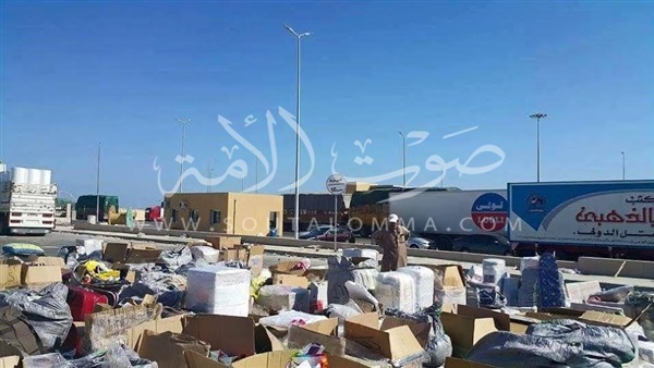 بالصور والمستندات.. أصحاب شركات «الإستيراد والتصدير» ينتفضون ضد مدير مصلحة جمارك سفاجا.. الإضراب يتواصل لليوم الـ 20 والنتيجة «صفر».. مليون ونصف جنيه خسائر توقف الأعمال