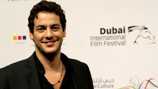 «خالد أبوالنجا» ينفى أخبار مشاركته فى تظاهرات اليوم