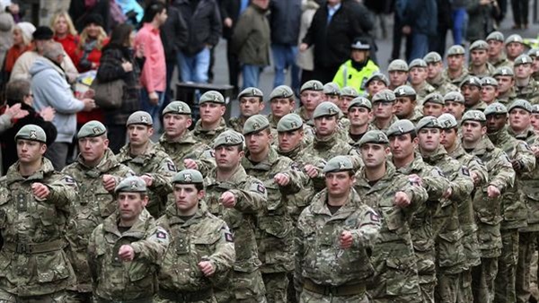 صحيفة بريطانية: المملكة تتراجع فى حربها ضد داعش