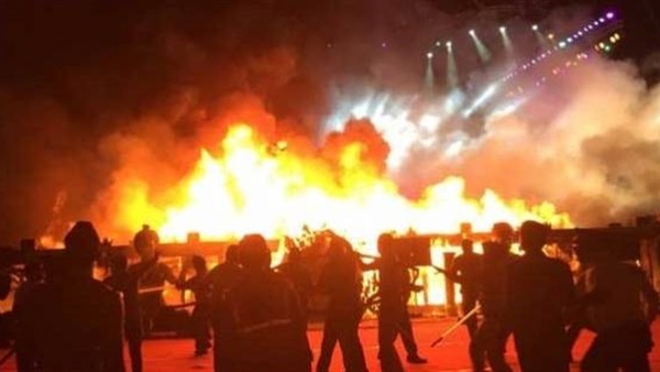 الحماية المدنية تواصل عمليات «التبريد» في مصنع نسيج العبور