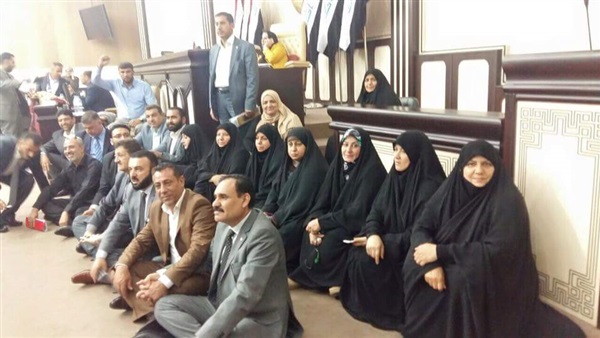 متحدث باسم النواب المعتصمين يطلب من واشنطن وطهران عدم التدخل بالشأن العراقي
