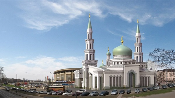 فرحة عامة بين جموع المصريين بعد إفتتاح أول مسجد بروسيا  