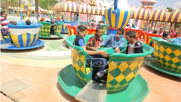 بالصور.. «حديد المصريين» تستكمل hحتفالات يوم اليتيم بالقليوبية