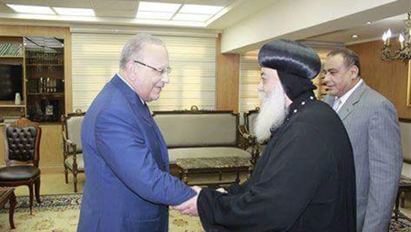  وزير العدل يلتقي الأنبا هدرا وعدد من أعضاء مجلس النواب