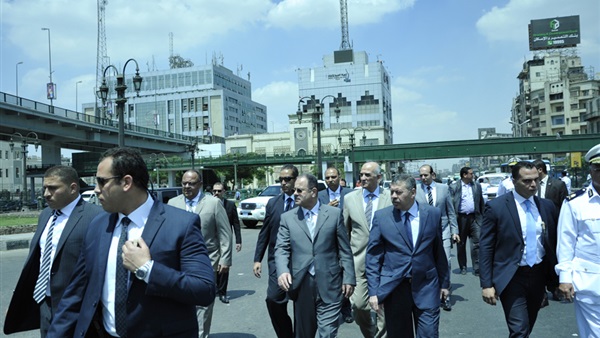 وزير الداخلية يفاجيء منطقة   «وسط البلد» 