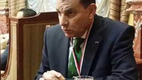 بالفيديو.. حاتم بشات: أغلب النواب يوافقون على بيان الحكومة رغم اعتراضهم 