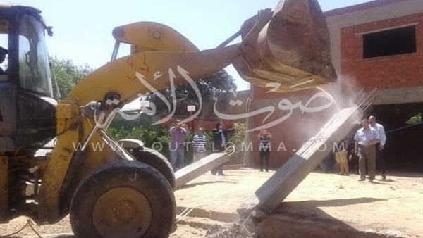 بالصور.. إزالة جميع الإنشاءات بأرض محلج القطن بالمنصورة  