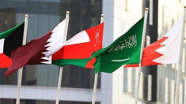 اليوم.. الهلال الأحمر الخليجي يبحث تنسيق المساعدات الإنسانية لليمن 