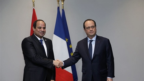 بيان من السفارة الفرنسية حول «السلام الجمهوري» أثناء زيارة أولاند لمصر