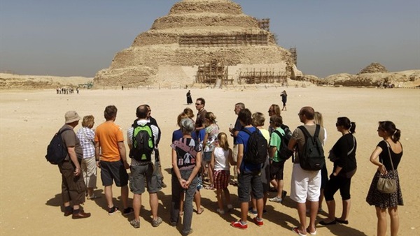 تنظيم جولة سياحية للوفود الأجنبية المشاركة بمهرجان الإسماعيلية