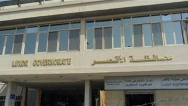 طالبات العجوزة تشكو للشربينى: "المدرسين مش بيشرحو لينا الدروس" 