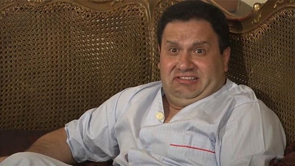 زوجة إدوارد سبب مشاكله بـ«ابو البنات»