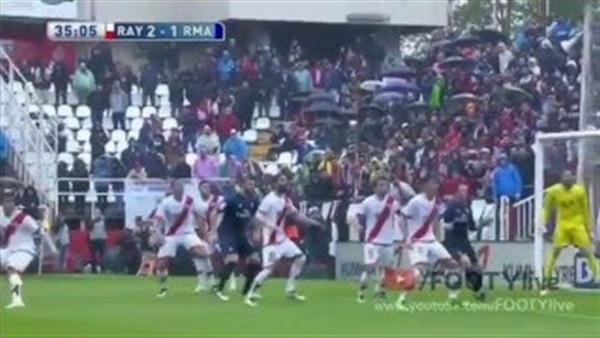 بالفيديو.. جاريث بيل  يقلص الفارق مع فاييكانو 