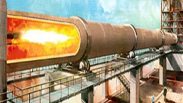 البيئة: نسعى لتحويل المخلفات  لوقود بمصانع الأسمنت  