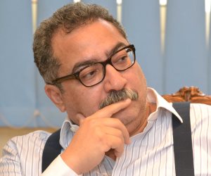 إبراهيم عيسى: "المنوفى" لا يقامر.. والرئيس السادات شرب السجائر حسب مكانته فى الدولة