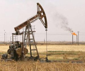 النفط يرتفع لـ56 دولارا مع إغلاق حقل فى ليبيا وتوترات جيوسياسية