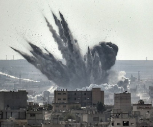 استشهاد الصحفية علا الدحدوح جراء قصف قوات الاحتلال منزلها بمدينة غزة