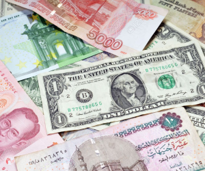 أسعار العملات العربية والأجنبية اليوم السبت 23 ديسمبر 2017 (فيديوجراف)