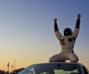 بطل السباقات رامي سري يشارك بعرض جامعة المنصورة 