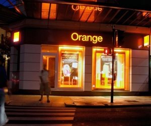 اورنچ العالمية تحتفل بمرور 10 سنوات علي إطلاق خدمات Orange Money لتحويل الأموال