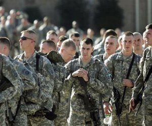 غضب عراقي من أنباء وصول 2000 جندي أمريكي للعراق 